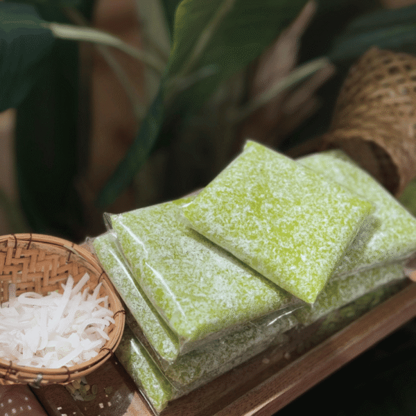 Bánh cốm không nhân phủ dừa